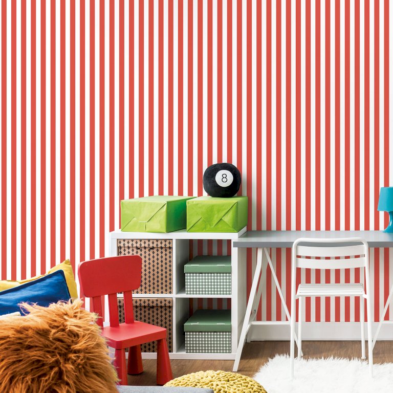 Regency Stripe rød - tapet - 10.00x0.53m - fra GALERIE